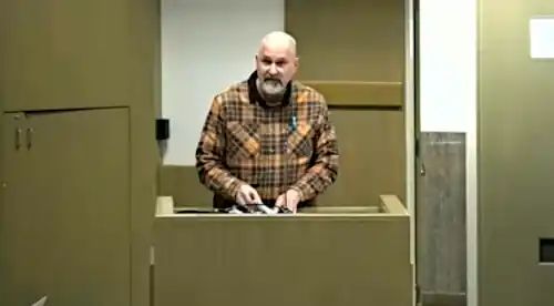 Dennis Hilgendorf Urges Board to Invite County Clergy